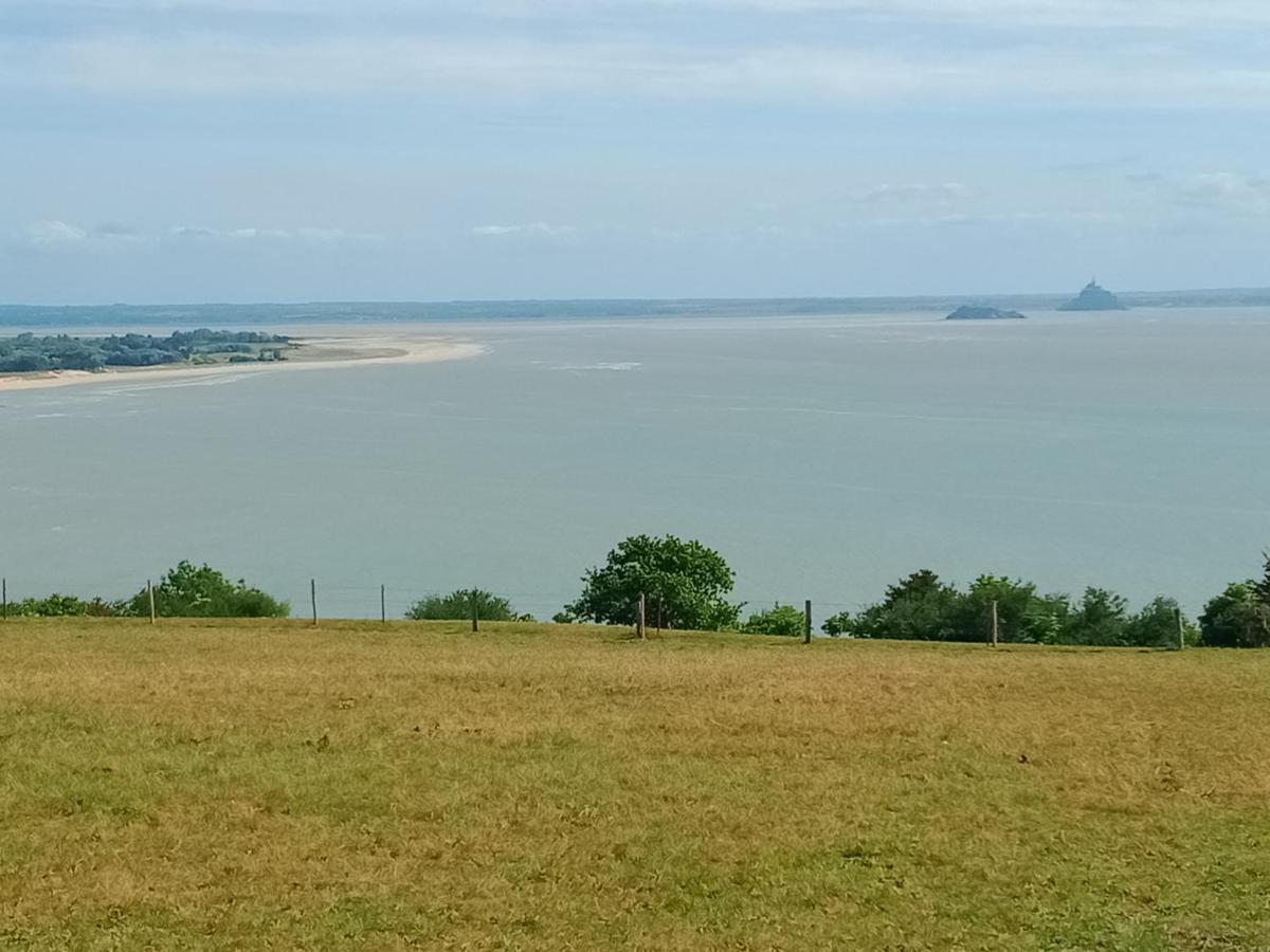 Gite Les Trefles Proche De La Plage En Baie Du Mont St Michel 캐롤 외부 사진